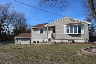 190 Asselin St, Chicopee, MA 01020