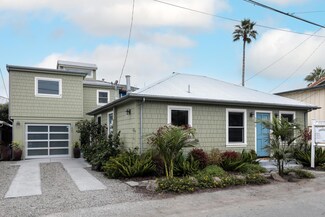 148 34th Ave, Santa Cruz, CA 95062
