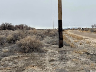 2500 Old Emigrant Rd, Lovelock, NV 89419