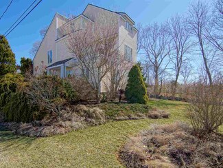 65 Foss Cir, Rye, NH 03870