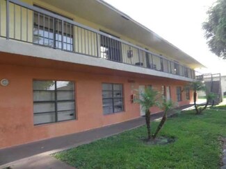 5040 Palm Hill Dr Unit D142, West Palm Beach, FL 33415