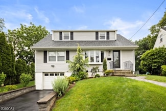 38 Donna Dr, Bloomfield, NJ 07003