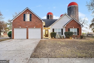 10 Dairyland Dr, Covington, GA 30016