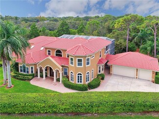 8577 Laurel Dr N, Pinellas Park, FL 33782
