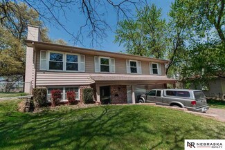 4711 S 92nd Ave, Omaha, NE 68127