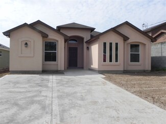 3217 Galveston St, Laredo, TX 78043