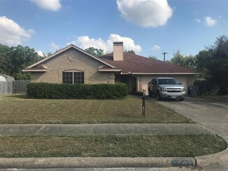 1025 Meadow Creek Dr, Lancaster, TX 75146