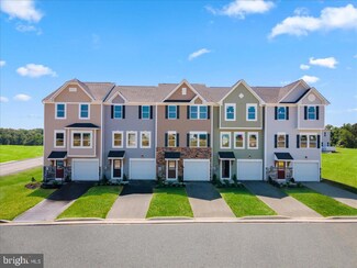 11 Sherman Ave, Ranson, WV 25438