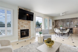 2500 E Cherry Creek Dr S Unit 306, Denver, CO 80209