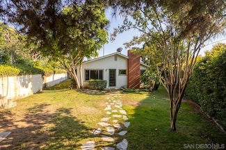 4815 Beaumont Dr, La Mesa, CA 91941