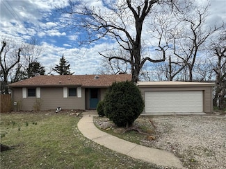 764 195th St, Fort Scott, KS 66701