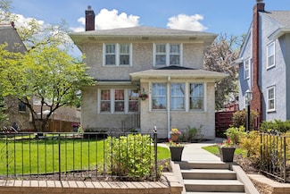 1796 Stanford Ave, Saint Paul, MN 55105
