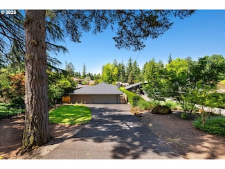 17787 Kelok Rd, Lake Oswego, OR 97034