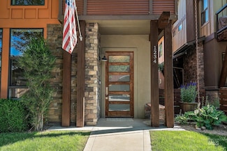 1234 E Lone Shore Dr, Eagle, ID 83616