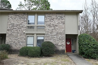 1033 Stonegate Dr Unit E, Auburn, AL 36832
