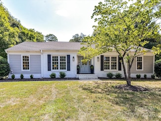2517 Heidleburg Ln, Charlotte, NC 28210