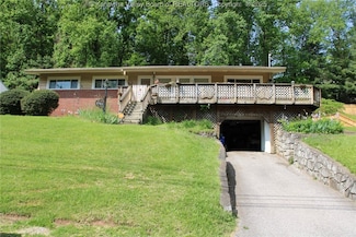 1741 Huber Rd, Charleston, WV 25314