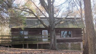 16652 Parker Branch Rd, Winslow, AR 72959