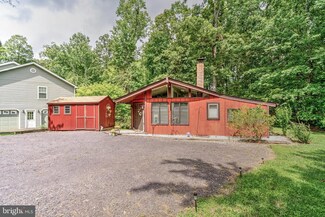 3805 Lakeview Pkwy, Locust Grove, VA 22508