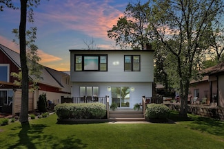 1379 7th Ave SE, Forest Lake, MN 55025