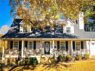 220 Ivey Ln, Winder, GA 30680