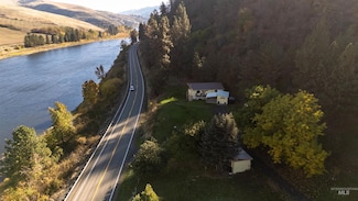 18699 Family Ln, Lenore, ID 83541