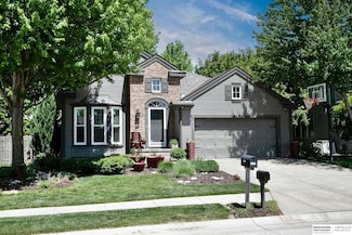 18702 Mason St, Elkhorn, NE 68022