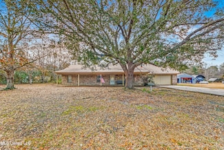 13411 N Sandy Creek Rd, Biloxi, MS 39532