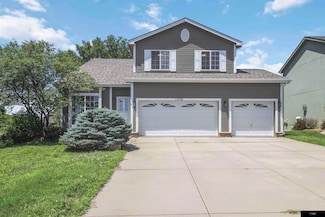 13908 S 17th St, Bellevue, NE 68123
