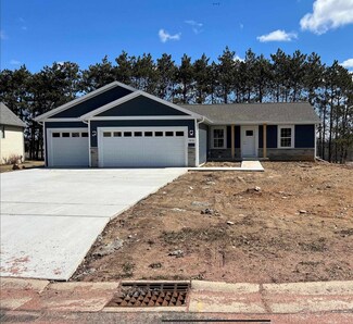 4450 Moreland Rd, Plover, WI 54467