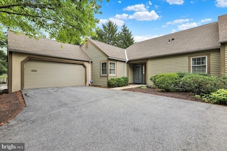 2022 Meadow Glen, Wyomissing, PA 19610