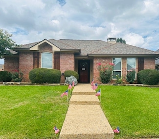 1515 Brighton Dr, Carrollton, TX 75007