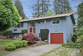 18910 71st Ave NE, Kenmore, WA 98028