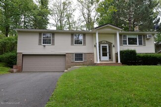 18 Yorktown Rd, Mountain Top, PA 18707