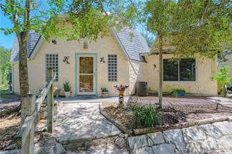 158 Dustin Ln, Rockport, TX 78382