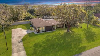 1791 Braxton Bragg Ln, Clearwater, FL 33765