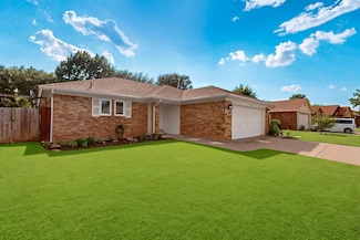 6617 Whitley Rd, Watauga, TX 76148