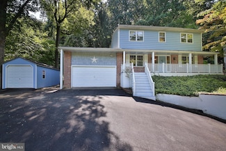 251 Arden Rd, Conshohocken, PA 19428