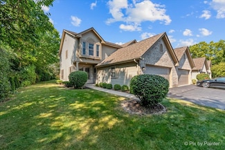 663 Cress Creek Ln, Crystal Lake, IL 60014