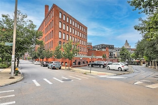 116 Chestnut St Unit J2, Providence, RI 02903