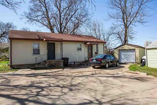 1810 Elaine Dr, Manhattan, KS 66502