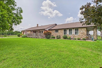 1573 Wildcat Shoals Rd, Gassville, AR 72635