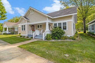 23 Kenneth, Pentwater, MI 49449