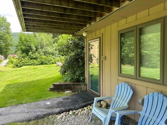10 Chippewa Way Unit 8, Waterville Valley, NH 03215