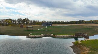 13624 D Hwy, Braymer, MO 64624