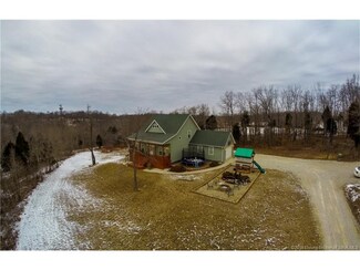 6500 Farnsley Knob Rd, Elizabeth, IN 47117