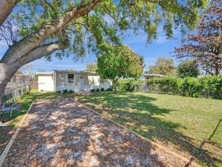 6109 SW 40th Ct, Miramar, FL 33023