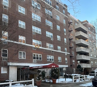 151-20 88 St E Unit 5D, Howard Beach, NY 11414