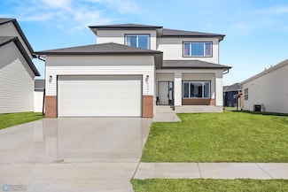 5497 11th St W, West Fargo, ND 58078