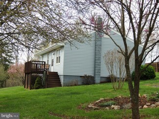 13123 Major Brown Dr, Sperryville, VA 22740